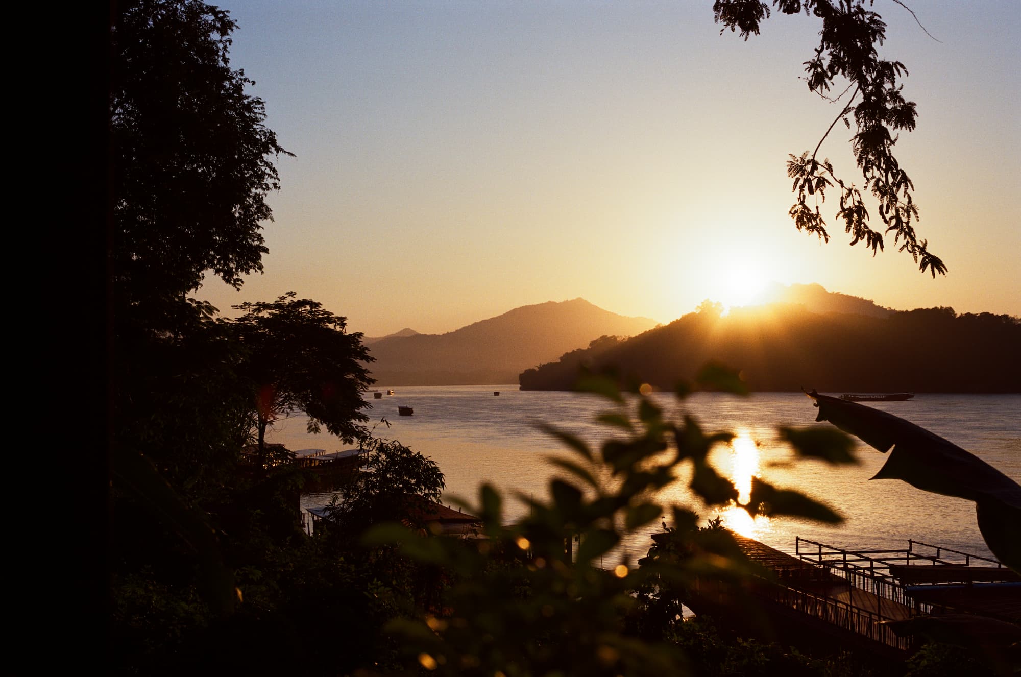 Kodak Portra 160, Sunset on the Mekong
